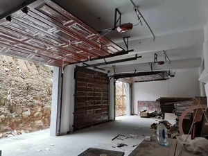 Puertas de Garaje Seccionales de Color Personalizado, de Aleación de Aluminio y Fibra de Vidrio, Resistentes al Viento, Eléctricas, de Apertura <span class=keywords><strong>Lateral</strong></span>, Modernas, para Villas - Product Image 5