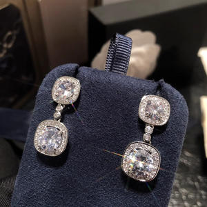 Boucles d'oreilles pendantes en or blanc E3898, serties de cristaux et de strass, monture géométrique, bijoux de luxe pour femmes, pour mariage - Product Image 4