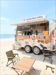 Carretto di Cibo Brasiliano Espetinho con Spiedini di Carne alla Griglia, Pão de Queijo e Molho Piccante, BBQ <span class=keywords><strong>Rio</strong></span> Street - Product Image 1