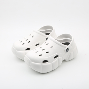 Sandal wanita musim panas uniseks, sandal selop karet busa <span class=keywords><strong>EVA</strong></span> ringan model baru, sandal bakiak blok kayu lembut, pantai rumah musim gugur - Product Image 4