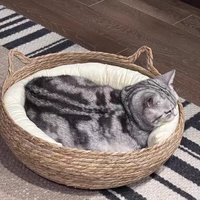 Lit pour chat naturel en paille, nid tissé, maison pour animaux de compagnie, fait à la main, feuilles de jonc tressées avec coussin doux, panier en paille tissé à la main