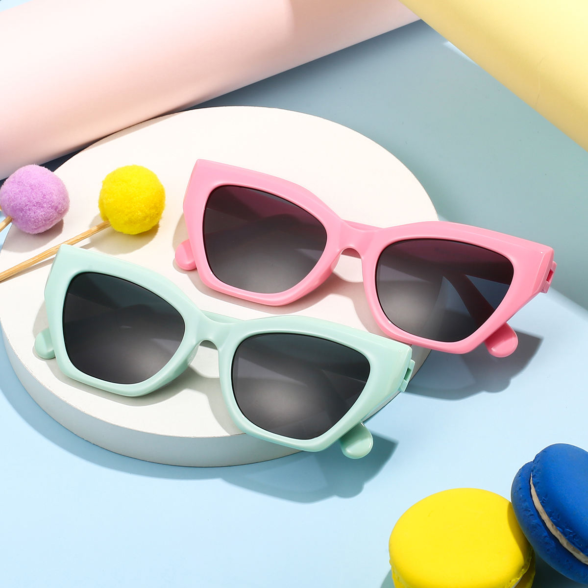 Wholesale UV400 Kids Sunglasses with Cute Party Bulk Eyewear Boys
