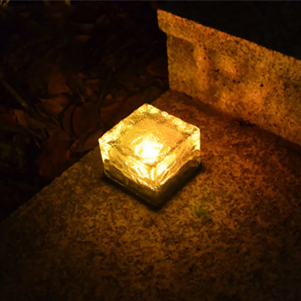 Nieuw Product Tuin Gebruik Ijs Baksteen Begraven Grond Decoratieve Verlichting Buiten Waterdicht Ip66 Glas Blok Zonne-Energie Licht