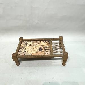 ถาดวางของสำหรับนักจัดเก็บเอกสาร รุ่น "การออกแบบอย่างรอบคอบ" และ "คอลเลกชันดีไซน์พื้นผิวแบบวินเทจ" - Product Image 3