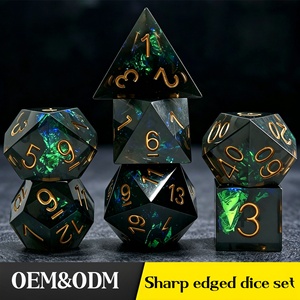 Ensemble de dés en résine personnalisés avec logo, faits à la main, gris, pailletés, avec poudre de bonbons intégrée, RPG <span class=keywords><strong>Dungeons</strong></span> and Dragons - Product Image 1