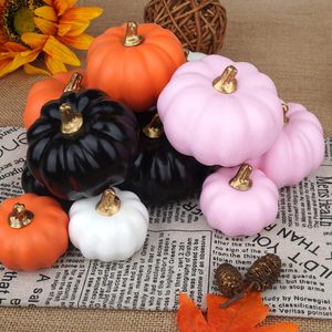 Citrouilles artificielles en vrac, 12 pièces, tailles et couleurs assorties, citrouilles en mousse pour la récolte, l'automne, Halloween, Noël, respectueuses de l'environnement - Product Image 5
