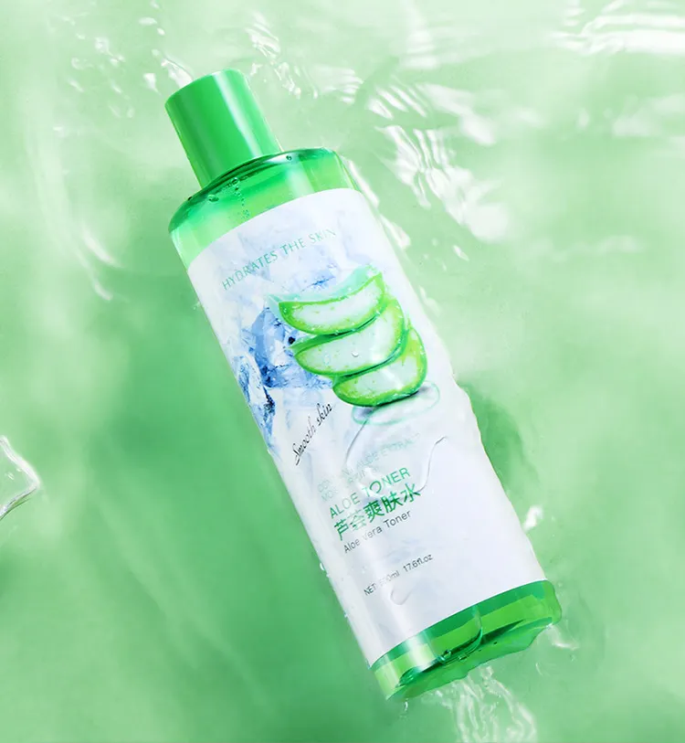 Guangzhou private label prodotti di cura della pelle sana a base di erbe naturale aloe vera viso rinfrescante toner migliore toner per la combinazione della pelle