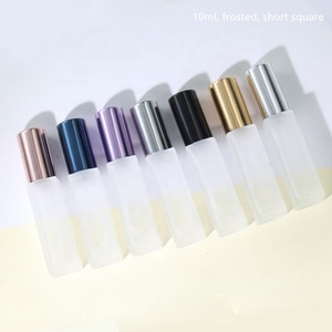 10ml Square Round Shape Transparent Clear Frosted Atomizer <b>Small</b> Mini Empty 10ml Glass Spray Perfume Bottle With Spray Bottle - Product Image 6