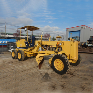 Niveleuse à moteur komatsu d'occasion à vendre en bon état à un prix relativement bas - Product Image 4