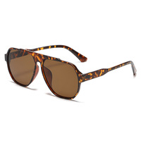 Vente en Gros de Lunettes de Soleil Surdimensionnées Monture Grise Transparente Designer Lunettes une Pièce pour Femmes Hommes UV400 Optique Lunettes à Grand Ombre