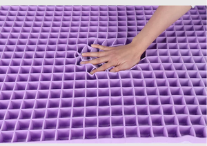 Cubrecolchón de Espuma Viscoelástica con Gel Refrigerante de Silicona y Rejilla TPE, Tamaño King y Queen, Personalizado, Venta al Por Mayor de Fábrica - Product Image 3