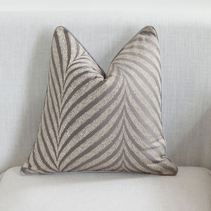 Innermor sarung bantal Jacquard mewah 18X18 inci, sarung bantal lempar geometris gaya Eropa untuk dekorasi sofa ruang tamu portabel - Product Image 1