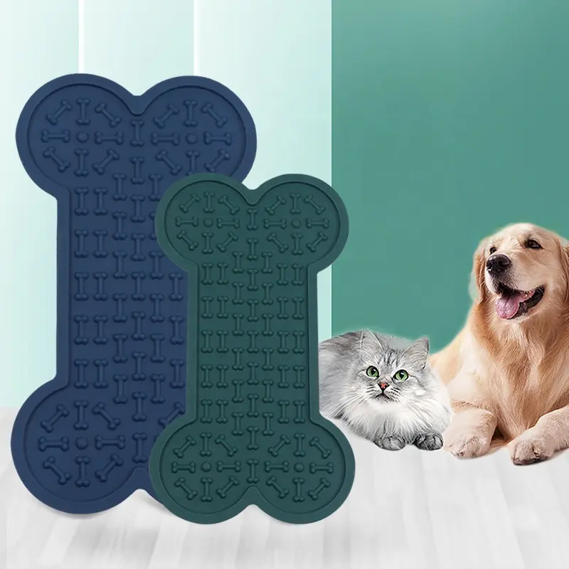 Customized Silicone Pet Lick pad and Dog Distraction Device Keep the Dog Comfortable and Funny in the Bath Time