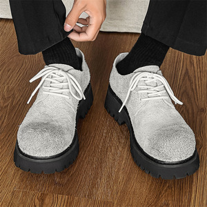 XINZI RAIN-Mocassins vintage épais en faux daim avec logo personnalisé à gros orteil en cuir suédé à plateforme haute pour femmes et hommes - Product Image 4