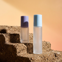 Flacon de parfum vide en verre transparent givré de 10 ml avec bouchon en plastique coloré à bille, roll-on pour sérum et crème de soin de la peau, capacité de 15 ml