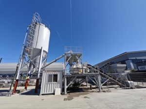 Stasiun Pencampur Beton SDDOM <span class=keywords><strong>60M3</strong></span>/<span class=keywords><strong>H</strong></span> Hzs60, Pabrik <span class=keywords><strong>Batching</strong></span> Beton Desain Khusus untuk Dijual - Product Image 2