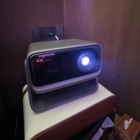 Proyector Láser Tricolor 4K Dolby Vision 3D Dangbei X7 Max con Zoom Óptico, Cine en Casa, 240HZ Alta Frecuencia de Actualización, 3400ISO Alto Brillo