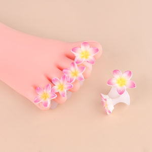 Esmalte de uñas profesional de estilo japonés <span class=keywords><strong>separadores</strong></span> de <span class=keywords><strong>dedos</strong></span> de <span class=keywords><strong>silicona</strong></span> conveniente portátil en forma de Margarita arte de uñas sólido Flexible - Product Image 3