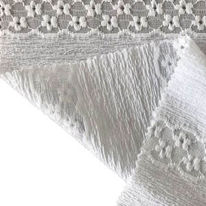 Tessuto di pizzo da donna in maglia Jacquard in poliestere riciclato 95% floreale ricamato bianco leggero - Product Image 2