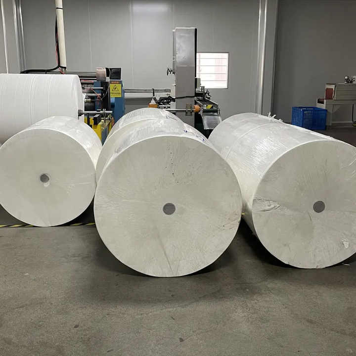 Wholesale toilet tissue jumbo roll raw rolling paper raw material