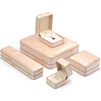 Vente en gros usine : Coffret de bijoux de luxe en brocart de soie chinois à motifs floraux, multicolore, pour bagues, colliers et boucles d'oreilles, idéal pour mariages et festivals
