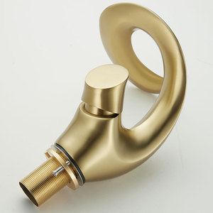 Di lusso moderno rubinetto a cascata in ottone a maniglia singola per il lavandino del bagno creativo rubinetto del bacino caldo e freddo con nucleo valvola in ceramica - Product Image 4