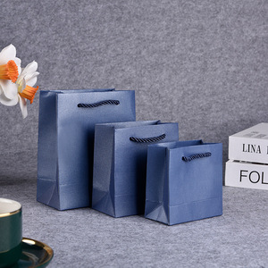 Sac en papier pour bijoux, petits accessoires, sac à main, cadeau, lunettes, vêtements, sac en papier pour magasin de vêtements en stock - Product Image 4