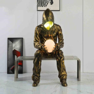 Felpa con cappuccio <span class=keywords><strong>faro</strong></span> senza volto ragazzo scultura <span class=keywords><strong>lampada</strong></span> <span class=keywords><strong>da</strong></span> pavimento luminosa con cappuccio <span class=keywords><strong>da</strong></span> Bar decorazione centro commerciale sala casco - Product Image 3