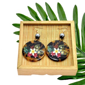 Boucles d'oreilles en écaille de tortue de haute qualité, tendance pour femmes, boucles d'oreilles en résine plastique pour femmes - Product Image 6