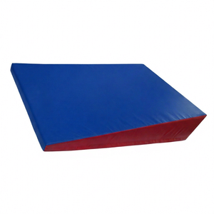 Colchoneta Inclinada Little Gym 24" x 48" x 14" - Product Image 1
