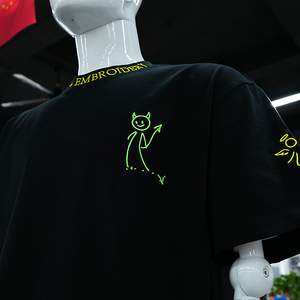 Camiseta Personalizada al por Mayor, 305G, de Alta Calidad, Unisex, de Algodón Grueso Tejido, con Bordado 3D, Corte Holgado, Antiarrugas - Product Image 1