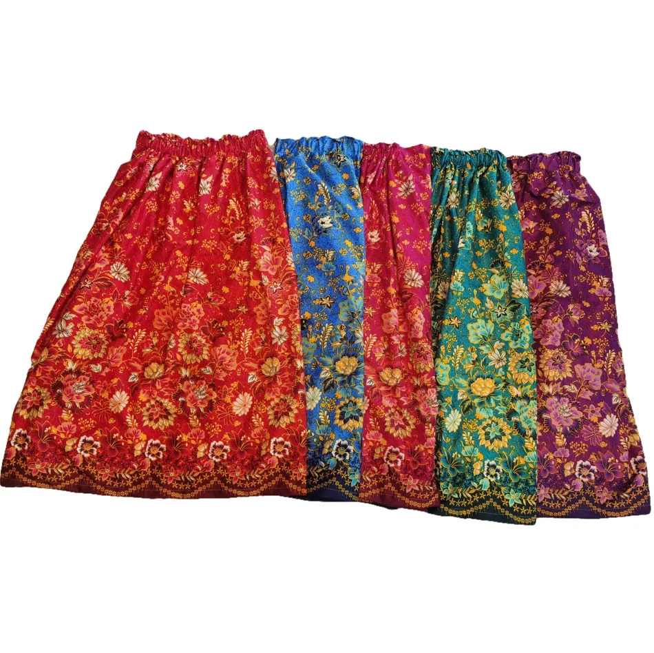 Jupe sarong élastique cousue en polyester tissu imprimé sarong de couleur vive fleur traditionnelle