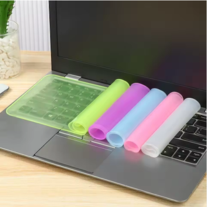 Protecteur <span class=keywords><strong>universel</strong></span> de <span class=keywords><strong>clavier</strong></span> d'ordinateur portable 12-17 pouces Film protecteur de <span class=keywords><strong>clavier</strong></span> d'ordinateur portable en <span class=keywords><strong>silicone</strong></span> étanche à la poussière - Product Image 2