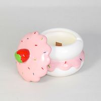 Einzigartige Aura-Kuchenförmige Rosa Erdbeer-Dessert-Kerzenbehälter Elegante Gläser mit Deckeln und Individuellen Etiketten
