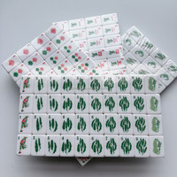 Vente directe d'usine, jeu de casino pour 4 joueurs, pliable, écologique, résistant à l'eau, vert jade, OEM, qualité supérieure américaine