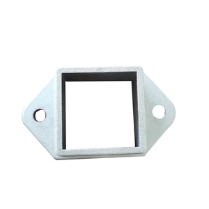 Accesorios de pasamanos de escalera de aluminio personalizados, modelo de soporte de poste de valla, soporte de poste de aluminio, soporte de barandilla ajustable - Product Image 3