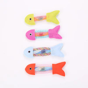 Wholesale New <b>Fish</b> Shape Pet Cat <b>Toys</b> Eco-Friendly Felt Daily Animal Print Chew <b>Toys</b> - Product Image 2