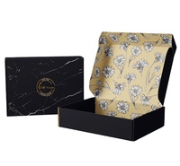 Boîte d'expédition en papier couché écologique avec logo personnalisé, réutilisable, gaufrage gratuit, pour l'emballage de vêtements