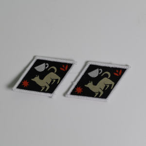 Parche de insignia de bordado Coser en el respaldo con calidad de puntada Premium - Product Image 4