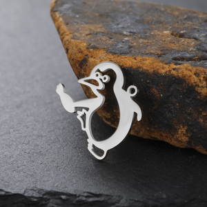 中空ステンレス鋼ペンギンチャームミニ魚ペンギン金メッキペンダントネックレスアクセサリージュエリー作り - Product Image 3