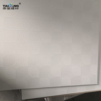 595 1195 Plaques de plafond en plâtre PVC de 7 mm Faux plafond Lambris PVC Gypse Plafond