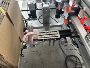 YB-DK500 Top Sale Voll automatisches Gehäuse Open Folding Erector Box Bottom Sealing Karton Karton <span class=keywords><strong>Forming</strong></span> Packing <span class=keywords><strong>Machine</strong></span> - Product Image 2