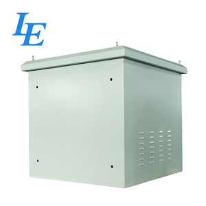 Gabinete de Red para Montaje en Pared Exterior de 12U, Marca LE Server Rack Factory - Product Image 2