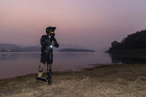 City Explorer S1 Max 2025 55KM Pliable Étanche 48V Suspension Intégrale Cadre en Aluminium Batterie au Lithium 10 Pouces Charge 120kg - Product Image 4