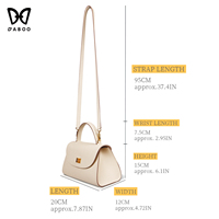 Sac à main casual en cuir véritable de vachette petit structuré, sac à bandoulière designer tendance logo custom.