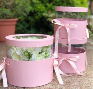 Boîte de fleurs fraîches pour la fête <span class=keywords><strong>des</strong></span> mères avec ruban, fleurs rose vif, boîte cadeau ronde de luxe avec couvercle et fenêtre pour <span class=keywords><strong>livraison</strong></span> - Product Image 4