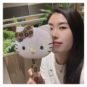 <span class=keywords><strong>Espejo</strong></span> <span class=keywords><strong>de</strong></span> maquillaje Rosa <span class=keywords><strong>Hello</strong></span> <span class=keywords><strong>Kitty</strong></span> pestañas mano mini <span class=keywords><strong>espejo</strong></span> con diamantes logotipo personalizado <span class=keywords><strong>Hello</strong></span> <span class=keywords><strong>Kitty</strong></span> Bling <span class=keywords><strong>espejo</strong></span> - Product Image 3