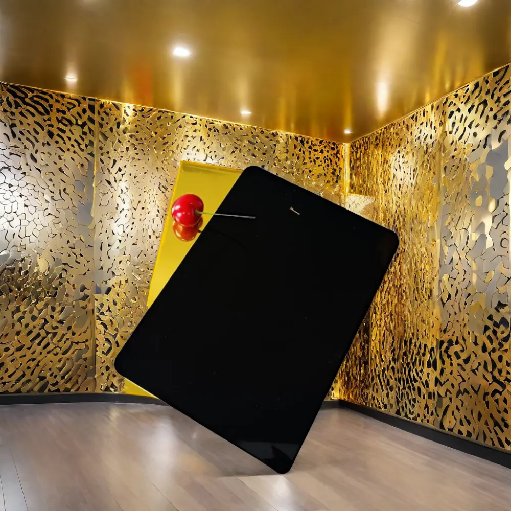 China Factory Direct Low-Priced Golden Mirror Wall and Ceiling Decoration Aluminum Composite Panels for Export