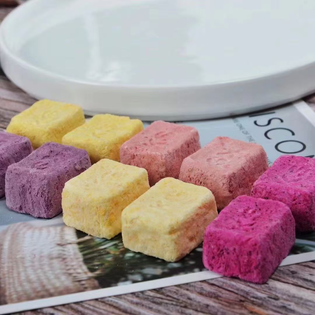 BSKS 1 кг, сублимированный фруктовый йогурт, кубики, йогурт, ягоды, сублимационная сушеная йогурт