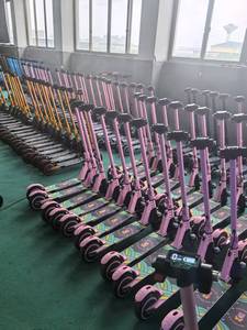 S303 130W 24V <span class=keywords><strong>2</strong></span>.5ah Gấp Ngoài Trời <span class=keywords><strong>E</strong></span>-Xe Tay Ga <span class=keywords><strong>2</strong></span> Bánh Xe 6.5Inch Lốp An Toàn Bé Đá Xe Tay Ga Off Road Màu Hồng Mini Điện Xe Tay Ga - Product Image 5